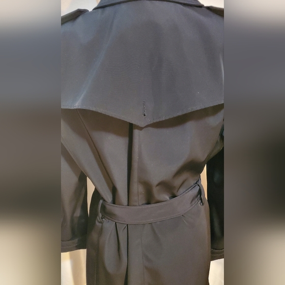 Calvin Klein Classic Black Double-Breasted Trench Coat - Picture 5 of 15